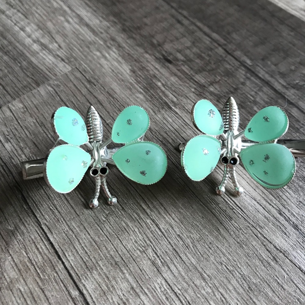 90’s butterfly hair clips moving wings